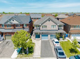 48 Sugarberry Dr, Brampton, ON L6X 0K3