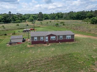 601 County Road 134, Garrison, TX 75946