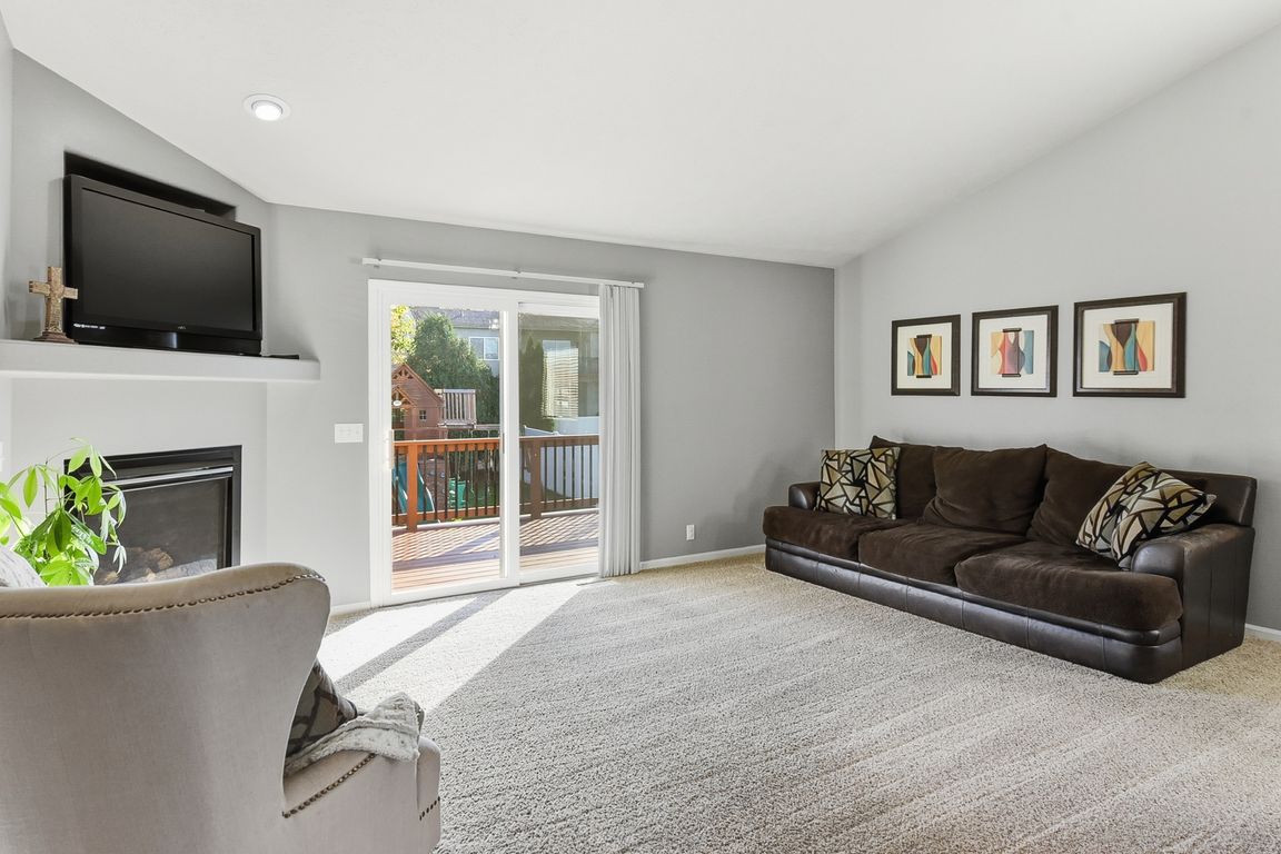 next background image