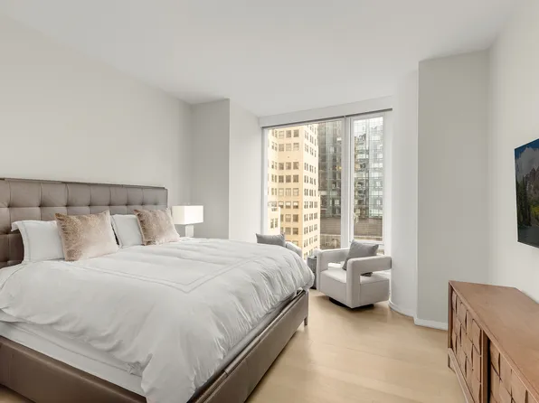 50 West Street New York image 8 of 17