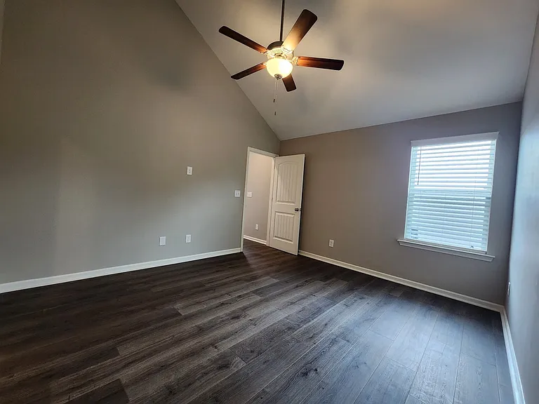 431 Tristan Way — Photo 10