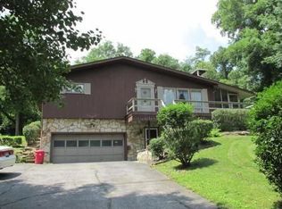 246 Dixons Run Rd, Triadelphia, WV 26059