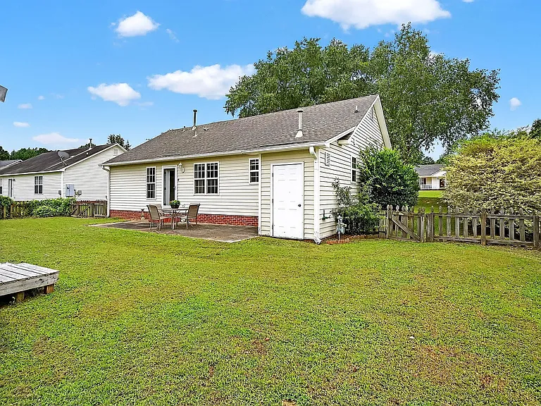 632 Waterford Dr — Photo 29