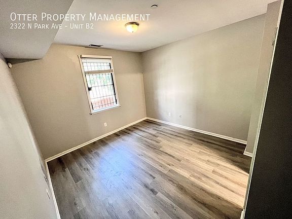 4th image of 2322 N Park Ave #B2