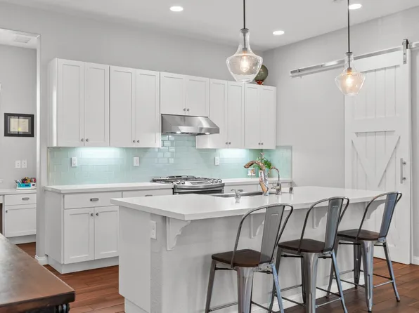 5440 Alaire Vie Dr, Fair Oaks, CA 95628