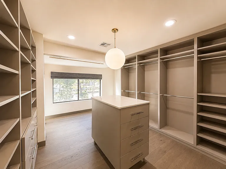 8909 Rocky Shore Dr — Photo 13