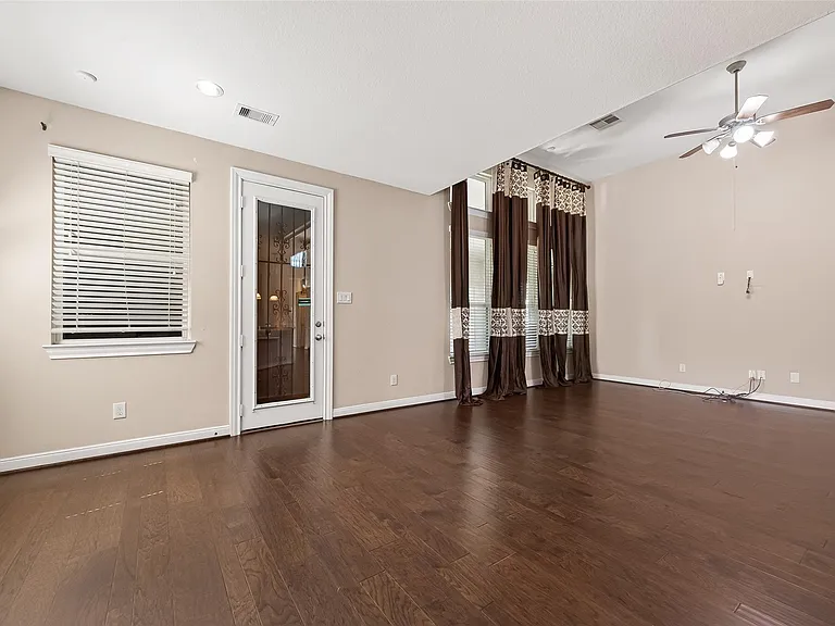 3002 Overbrook Meadow Ln — Photo 10