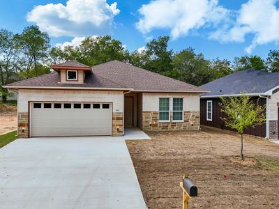 411 Henderson St, Bonham, TX, 75418