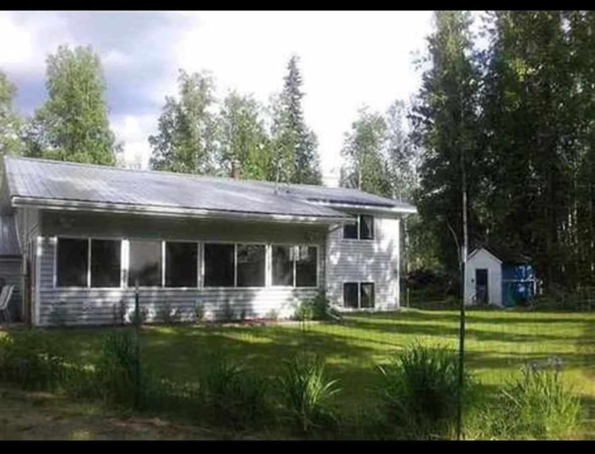 4 bed, 2362 sqft, $3,600 — Photo 3