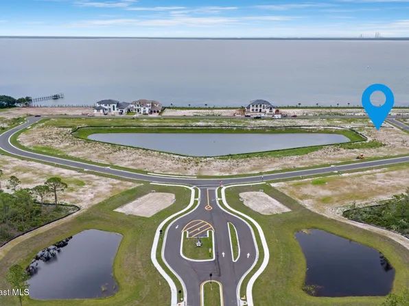 5512 Constellation Dr, Titusville, FL 32780