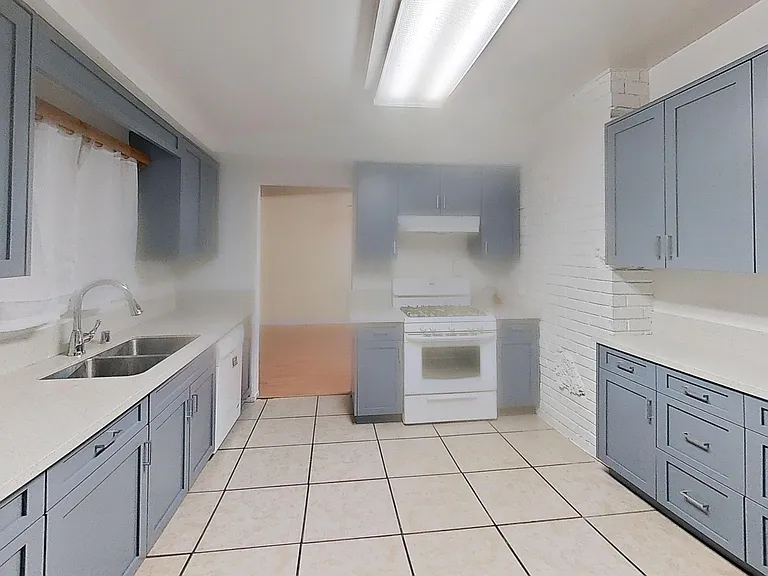38849 Yucca Tree St — Photo 5