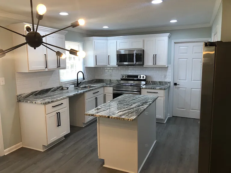 5353 Silver Pine Dr — Photo 4