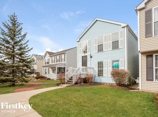 1069 Serendipity Dr, Aurora, IL 60504