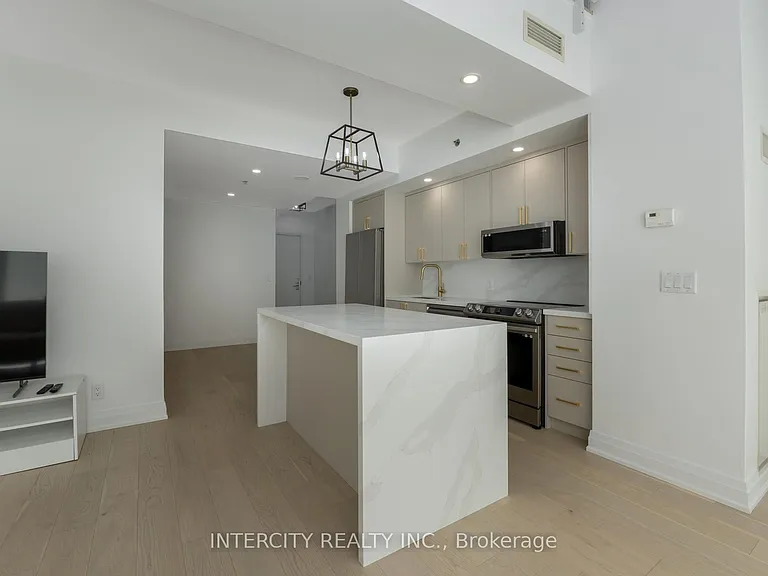 21 Nelson St #LPH32 — Photo 10