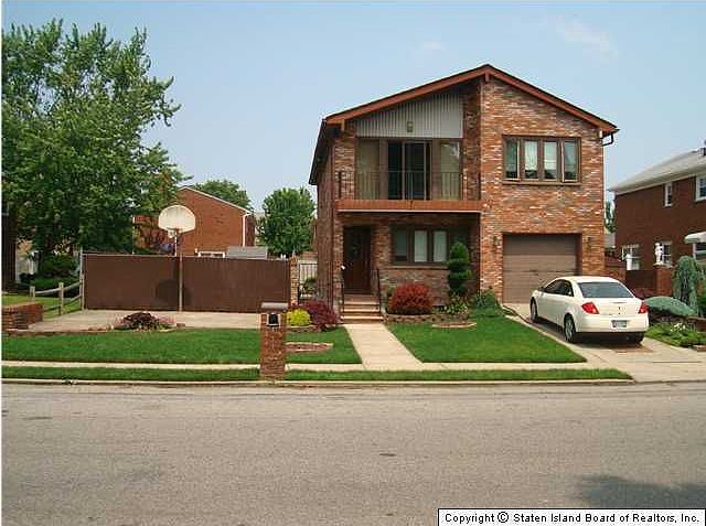 2nd image of 471 Vineland Ave