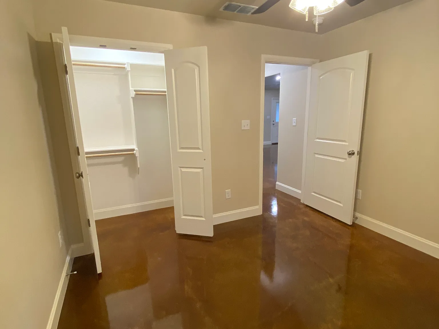 2293 Kelly Rd — Photo 3