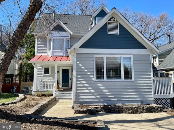 2008 Swan Ter, Alexandria, VA 22307