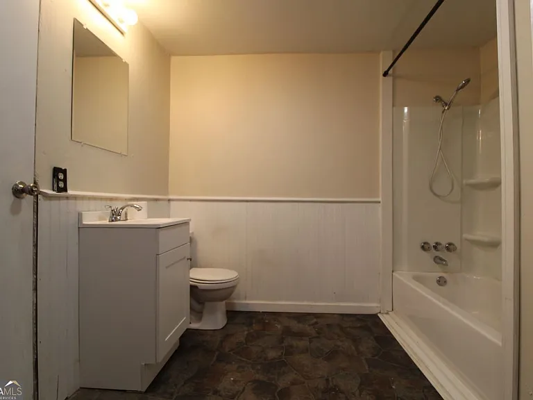 151 Hennon Dr NW — Photo 8