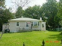 1st image of 16 Sunny Ln