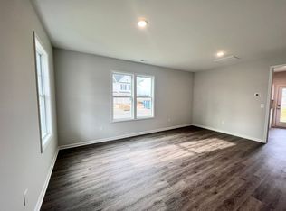 187 Spirea Dr, Smithfield, NC 27577