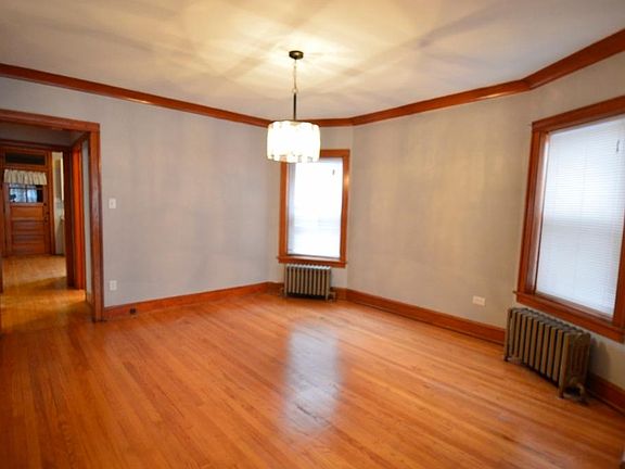 4th image of 5137 W Henderson St APT 1