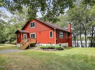 144 Raspberry Dr, Canadensis, PA 18325