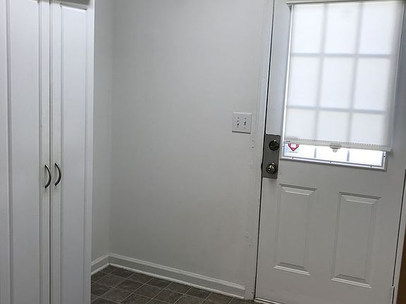 5th image of 4203 Low Meadow Ln