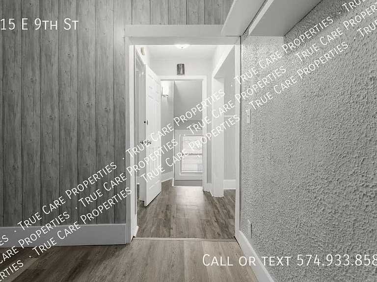 115 E 9th St — Photo 18