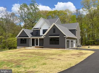 2645 Long Ridge Dr, Hellertown, PA