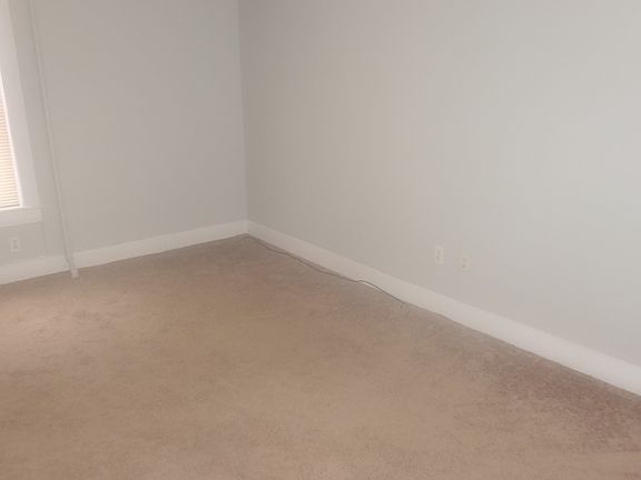 4th image of 257 Turner St #1R