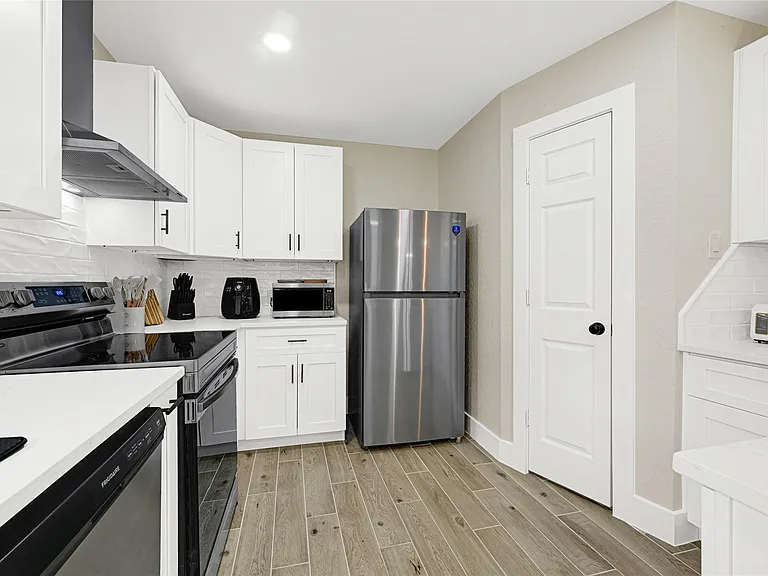 4802 Hickorygate Dr — Photo 9