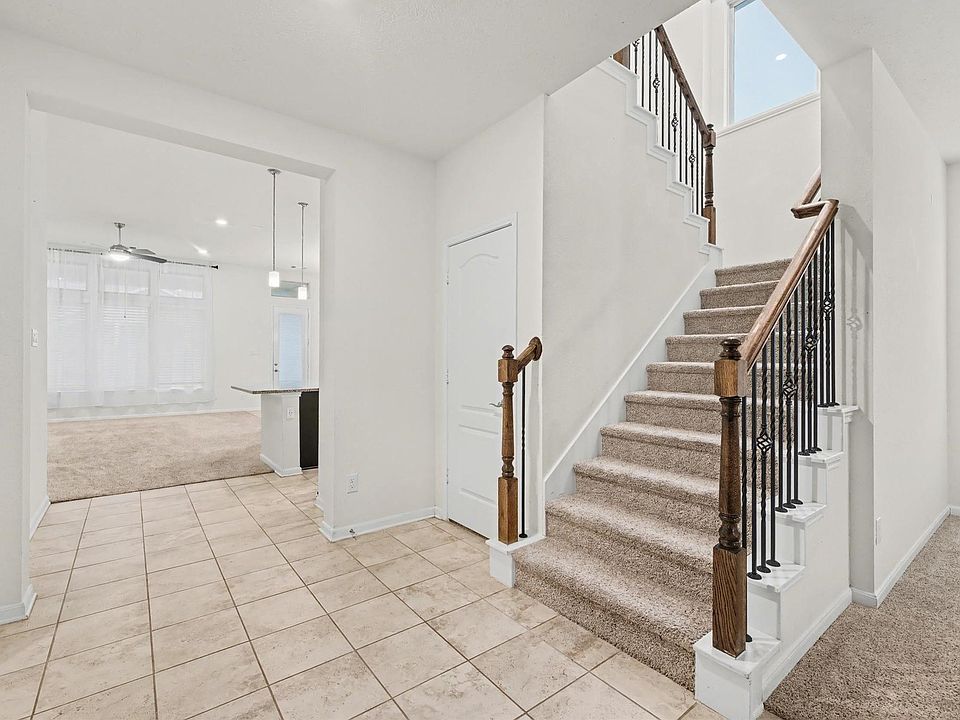 2nd image of 14201 Spring Birch Ln