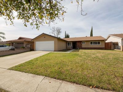 860 S Wisteria St, Bloomington, CA, 92316