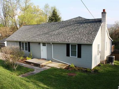 731 Gingrich Ln, Dauphin, PA, 17018