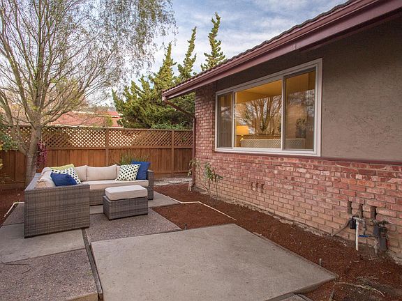 2nd image of 1364 Carrie Lee Way