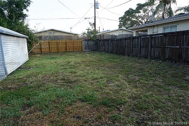 2nd image of 317 SW 14th Ct Lot 1