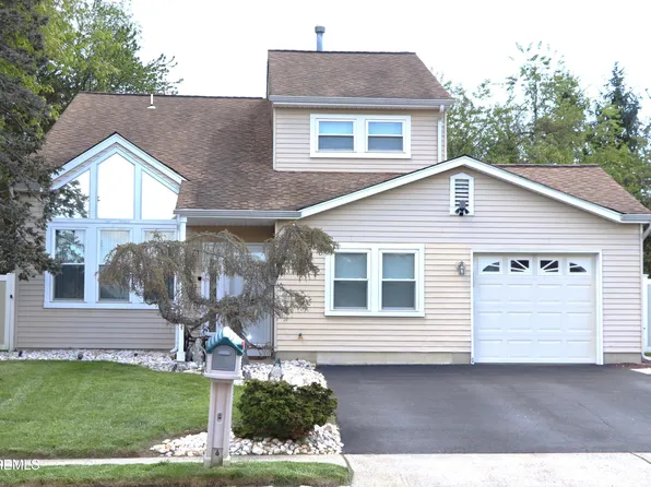 25 Metedeconk Road, Howell, NJ 07731