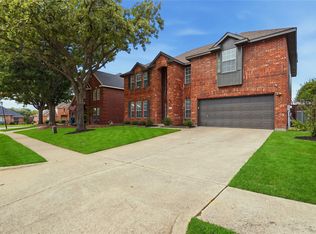 904 Yukon Dr, Lewisville, TX 75077