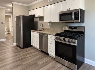 879 Bernon St APT 224, Woonsocket, RI 02895