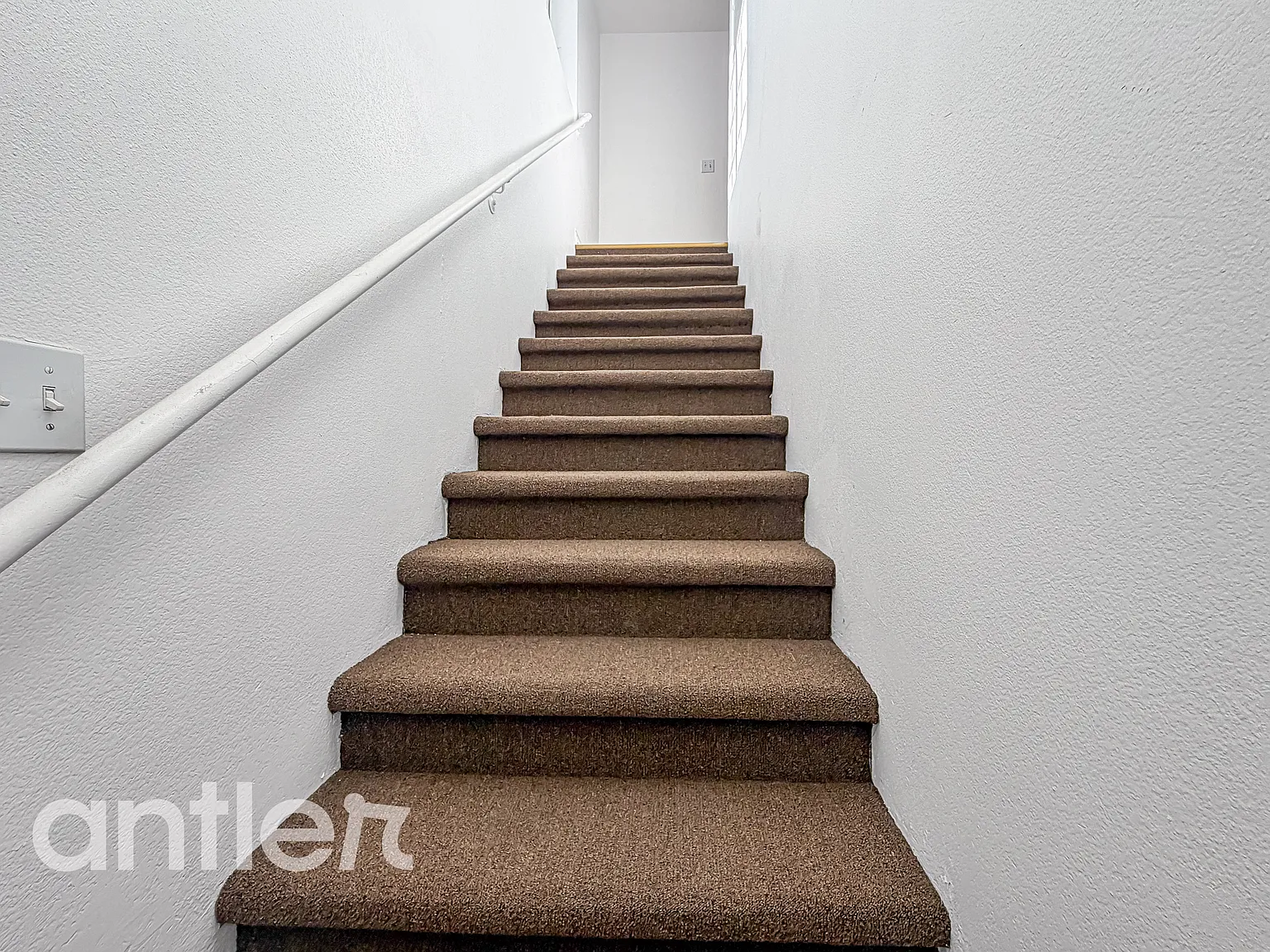 3 bed, $2,995 — Photo 2