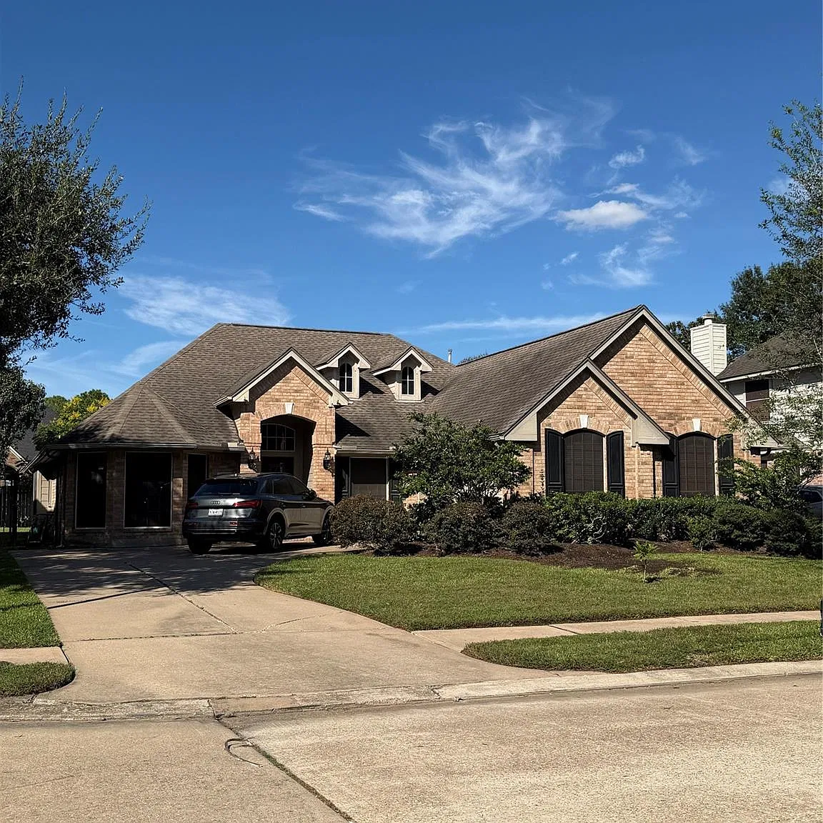 3 bed, 2.0 bath, 2292 sqft, $2,895 — Photo 3