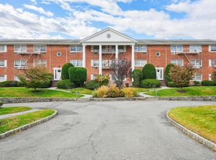 57 Maple Ave APT 2B, Hastings On Hudson, NY 10706