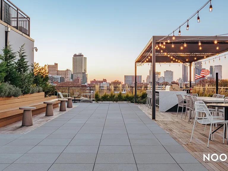 10 Quincy St #3M — Photo 24