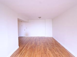 132-25 Maple Ave #606, Flushing, NY 11355