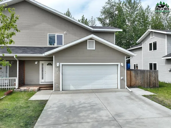1382 Joyce Dr, Fairbanks, AK 99701