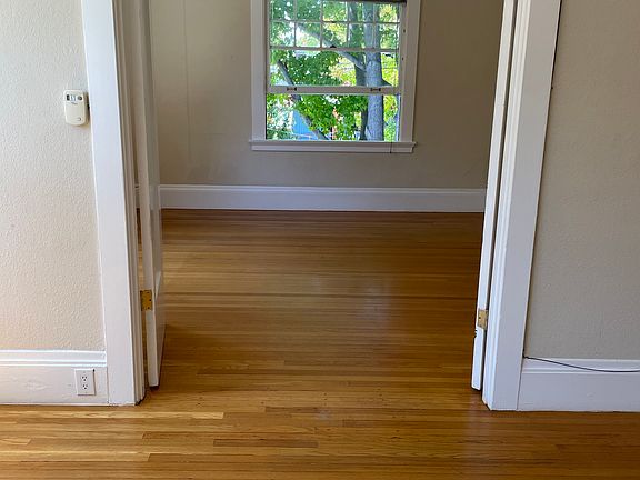 5th image of 2325 McKinley Ave APT 16