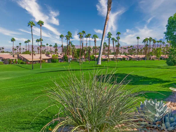 76700 Chrysanthemum Way, Palm Desert, CA 92211