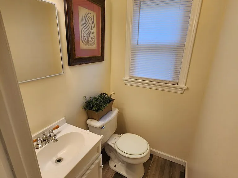 917 SW Watson Ave — Photo 15
