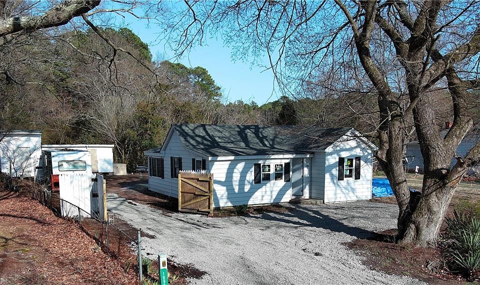 1st image of 1993 Mark Pine Rd