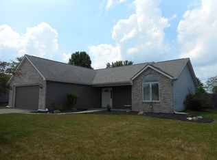 1215 Woodridge Dr, Decatur, IN 46733